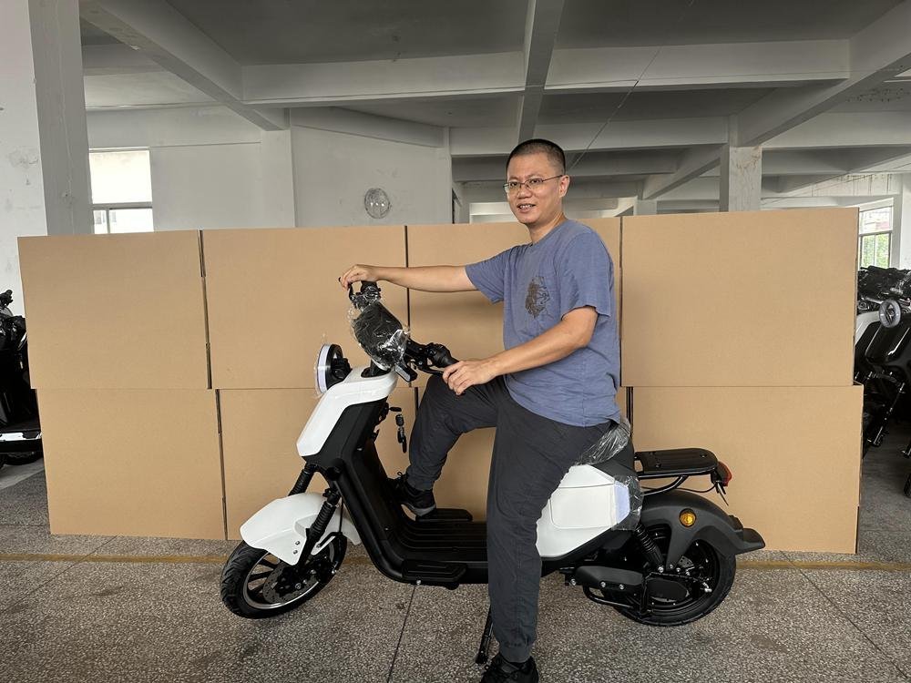 Battery Scooty: Efficient and Eco-Friendly