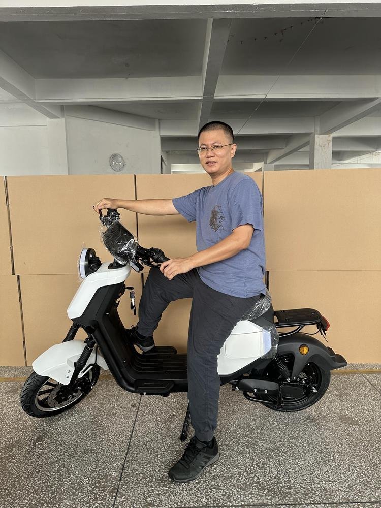 Electric Scooter Stores: Where to Buy