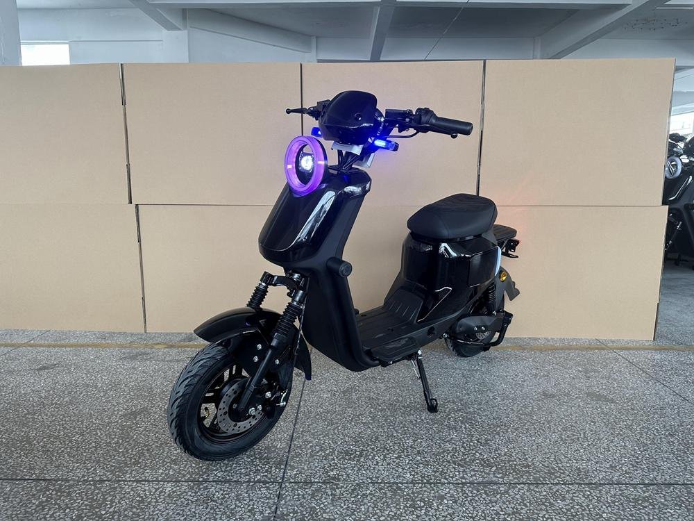 Power and Speed in Electric Motorcycle 6000w