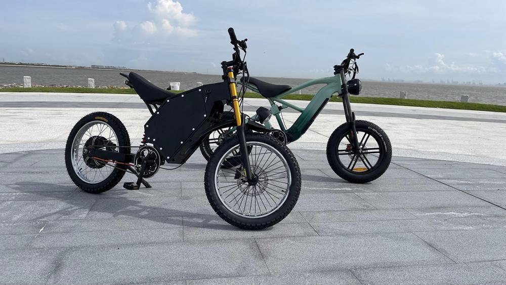 Speed and Performance: Electric Motorcycle X1